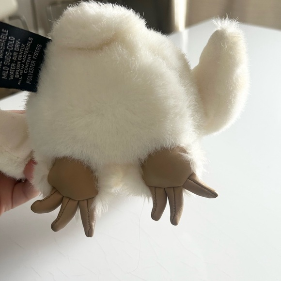 ⭐️ NEW Gund Harry Potter Hedwig Owl Plush Toy - Picture 4 of 4